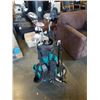 Image 1 : GOLF IN BAG ON CART