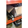 Image 1 : LOT OF HOCKEY PADS, SPORTING GOODS AND GOLF CLUBS