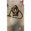 Image 1 : 2HP SHOP VAC