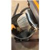 Image 4 : 2HP SHOP VAC