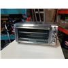 Image 1 : Black and Decker large capacity air fry convection oven working