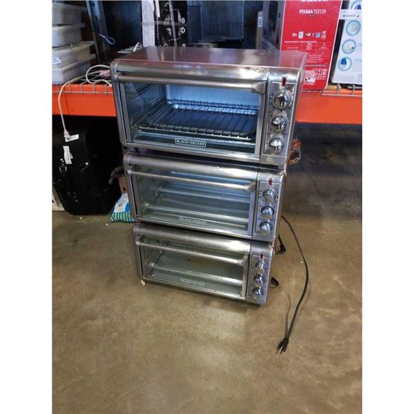 3 Black and Decker large capacity air fry convection ovens all working minimal trays