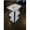Image 2 : 3 TIER METAL STAND