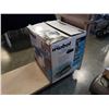 Image 1 : Irobot verro 500 pool cleaning robot - store return