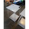 Image 3 : 2 METAL STANDS