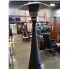 Image 2 : 7 foot wicker propane patio heater with propane tank