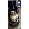 Image 8 : 7 foot wicker propane patio heater with propane tank