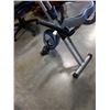Image 3 : Xterra FB360 folding exercise bike missing on pedal