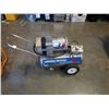 Image 1 : CAMPBELL HAUSFIELD AIR COMPRESSOR