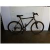 Image 1 : BLACK DIADORA BIKE