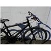 Image 2 : BLACK TREK BIKE