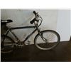 Image 2 : Grey stuntjumper bike