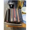 Image 2 : BOX OF 10 INCH SHELLAC RECORDS