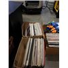 Image 3 : 3 boxes of various records