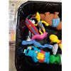 Image 2 : 9 SESAME STREET FIGURES