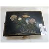 Image 2 : Eastern jewellery box with contents