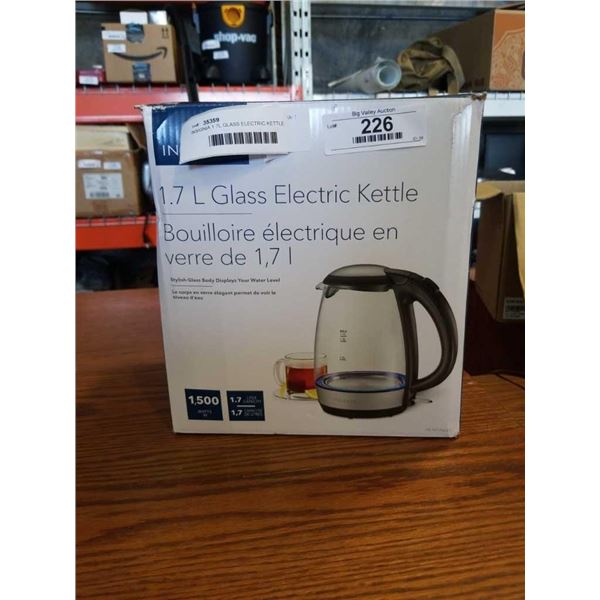 INSIGNIA 1.7L GLASS ELECTRIC KETTLE