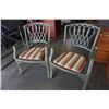 Image 2 : 2 plastic patio strap chairs with cushions