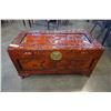 Image 1 : Wood carved Eastern camfor trunk