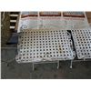 Image 3 : 2 white decorative metal serving trays