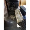Image 1 : Decorative metal wine rack and 5 decorative metal sleigh planters