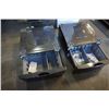 Image 6 : PAIR OF GREY SAMSUNG LAUNDRY PEDESTALS