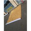 Image 1 : 8 foot shag area carpet