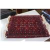 Image 2 : SMALL WOVEN CARPET AND GLASSTOP CARVED WOOD ENDTABLE