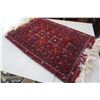 Image 3 : SMALL WOVEN CARPET AND GLASSTOP CARVED WOOD ENDTABLE
