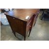 Image 7 : WOOD SIDEBOARD