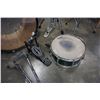 Image 8 : PEARL DRUM KIT, 3 TOMS, BASE DRUM, SNARE, HI-HAT WITH SOLAR SABIAN SYMBOL AND SOLAR SABIAN CYMBOL ON