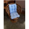 Image 3 : Vintage pub chair with woven seat