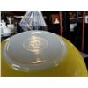 Image 3 : yellow pyrex mixing bowl