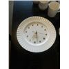 Image 3 : 58 PIECES ROYAL ALBERT VAL D'OR CHINA SET MADE IN ENGLAND