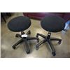 Image 1 : 2 GAS LIFT STENO STOOLS