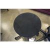 Image 3 : 2 GAS LIFT STENO STOOLS