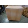Image 1 : 1 DOOR MAPLE CABINET