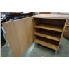 Image 3 : 1 DOOR MAPLE CABINET