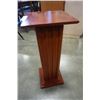 Image 3 : 30 " wooden pedestal