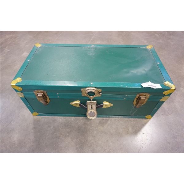 GREEN STORAGE TRUNK