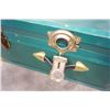 Image 5 : GREEN STORAGE TRUNK