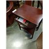 Image 3 : Mahogany finish end table with drawer