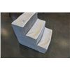 Image 2 : MAJESTIC PET FOAM PET STEPS