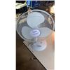Image 2 : 2 table fans