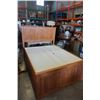 Image 1 : Mako queen size platform storage bed