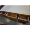 Image 8 : Mako queen size platform storage bed
