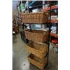 Image 5 : METAL SHELF WITH WICKER BASKETS - 70 INCHES TALL, 2 FEET WIDE