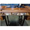 Image 11 : VINTAGE SINGER TREADLE BASE SEWING MACHINE IN TABLE