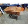 Image 13 : VINTAGE SINGER TREADLE BASE SEWING MACHINE IN TABLE