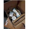 Image 2 : 222 FIFTH ELIZA TEAL PORCELAIN DISH SET
